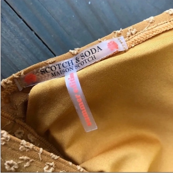 Scotch & Soda Ruffle Jaquard Bikini Set Marigold - Picture 7 of 8